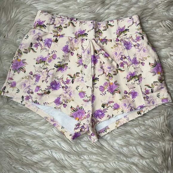 LoveShackFancy Renato Short - Picture 4 of 5